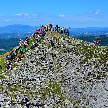 Hotel Ristorante Montenerone Il Poeta Apecchio