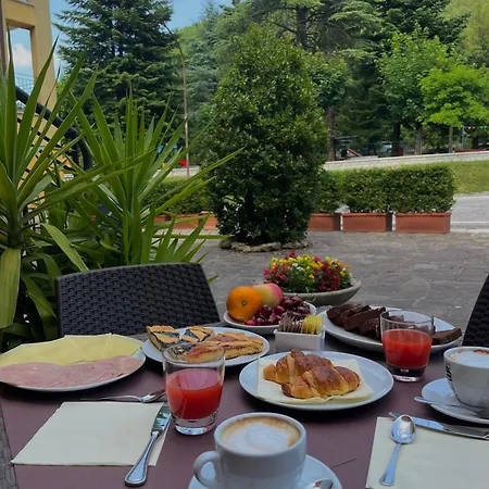 Ristorante Montenerone Il Poeta 酒店 Apecchio