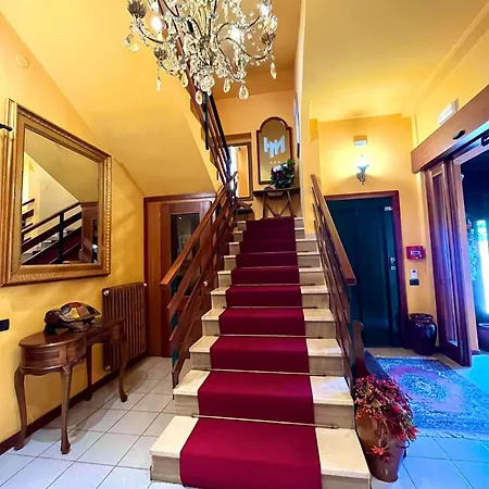 Ristorante Montenerone Il Poeta 酒店
