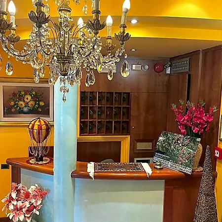 Hotel Ristorante Montenerone Il Poeta 3*