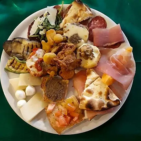 Hotel Ristorante Montenerone Il Poeta